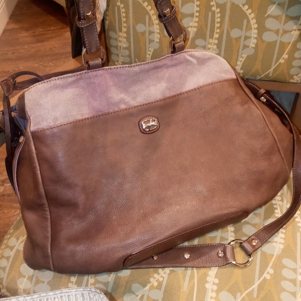 Francesco Biasia Purse 👜